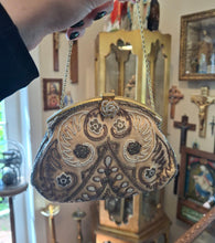 Load image into Gallery viewer, Vintage Circa 1940s Hand Beaded Seed Bead Mauve Silk Beaded Purse w/ Coin Purse