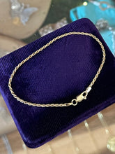 Load image into Gallery viewer, Vintage Gold Plated Sterling Silver 925 Rope Chain Bracelet Unisex 7.25”
