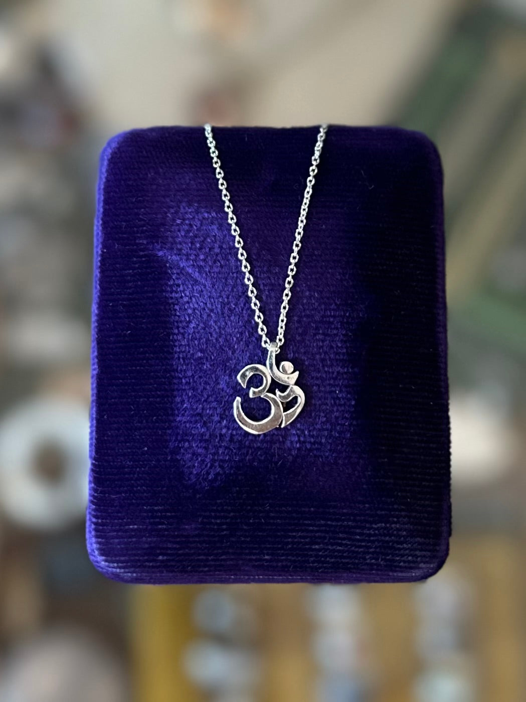 Sterling Silver Hindu Om Symbol Pendant Necklace 18”