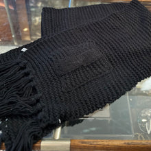 Load image into Gallery viewer, Oversized 2-Pocket Tassel Scarf
