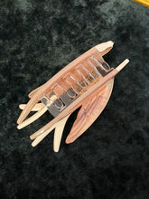 Load image into Gallery viewer, Pink Swallow Bird Hair Claw Clip
