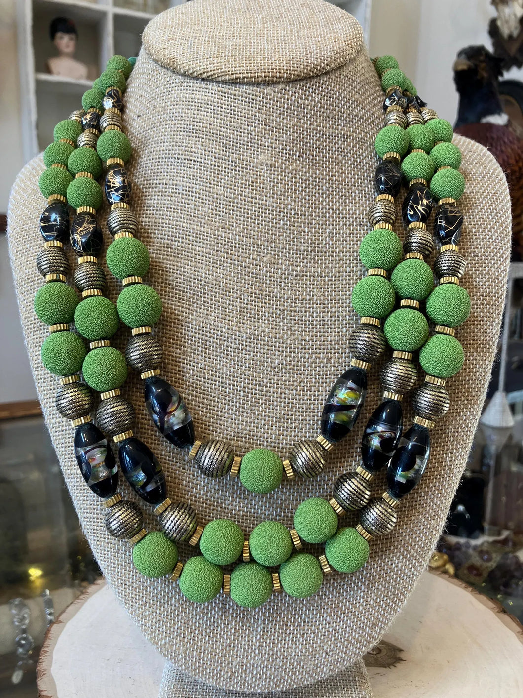 RARE Vintage HOBE '50s Tri-Strand Green Art Glass & Gold Tone Necklace Faience