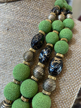 Load image into Gallery viewer, RARE Vintage HOBE &#39;50s Tri-Strand Green Art Glass &amp; Gold Tone Necklace Faience
