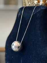 Load image into Gallery viewer, Vintage Sterling Silver Geometric Open Orb Pendant Necklace Box Chain
