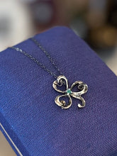 Load image into Gallery viewer, Vintage 1980s Signed Franklin Mint FM Sterling Silver &amp; Emerald Open 3-Leaf Clover Shamrock Pendant Necklace 16.2”
