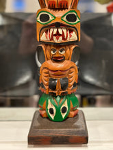 Load image into Gallery viewer, Vintage Thunderbird Totem Pole by Ray Williams Hand Carved 1950s Signed RARE 13” Tall
