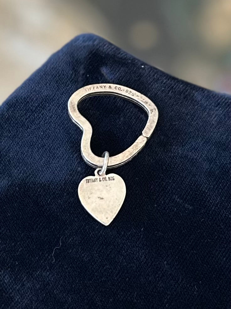 Vintage Signed Tiffany & Co. 925 Sterling Silver Heart Shaped Key Chain Key Ring with Heart Charm