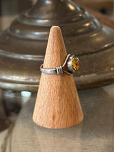 Load image into Gallery viewer, Vintage Sterling Silver Genuine Baltic Amber Oval Cabochon Ring US Size 6 1/2
