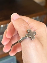 Load image into Gallery viewer, Vintage Signed TAXCO Mexico TM-195 Sterling Silver 925 Cross Ring Unisex or Men’s US 9 1/4
