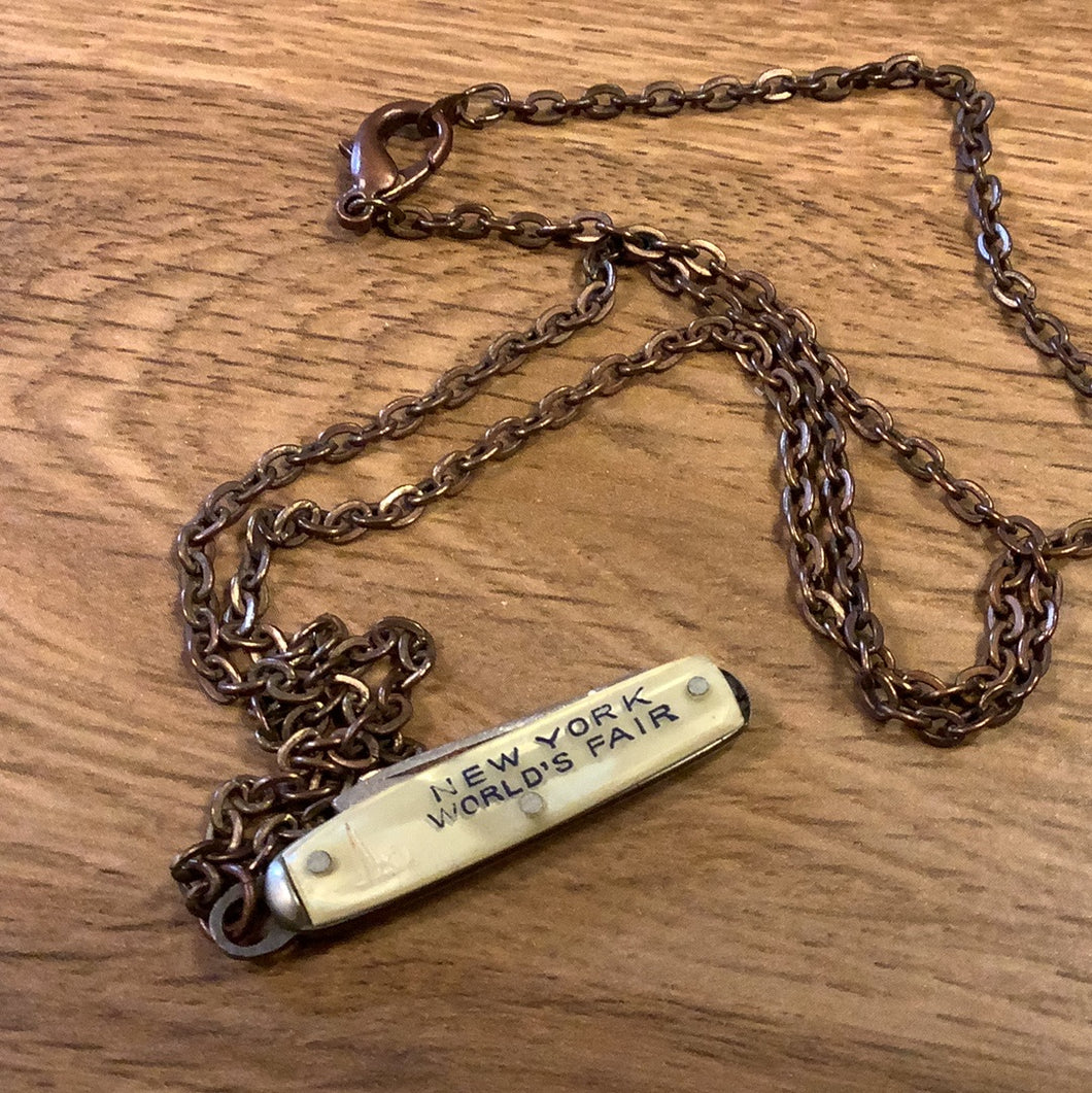 NY Worlds Fair knife necklace