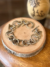 Load image into Gallery viewer, Vintage Signed TAXCO Mexico TS-29 Geometric Circles &amp; Triangles Link Bracelet Toggle Clasp 7”
