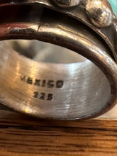 Load image into Gallery viewer, Vintage Mexico Sterling Silver Ball Spinner Ring Band Unisex US Size 5 3/4
