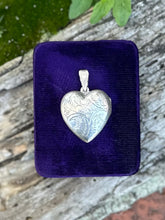 Load image into Gallery viewer, Vintage Sterling Silver Hand Engraved Scroll Etched Heart Locket Pendant Double Photo
