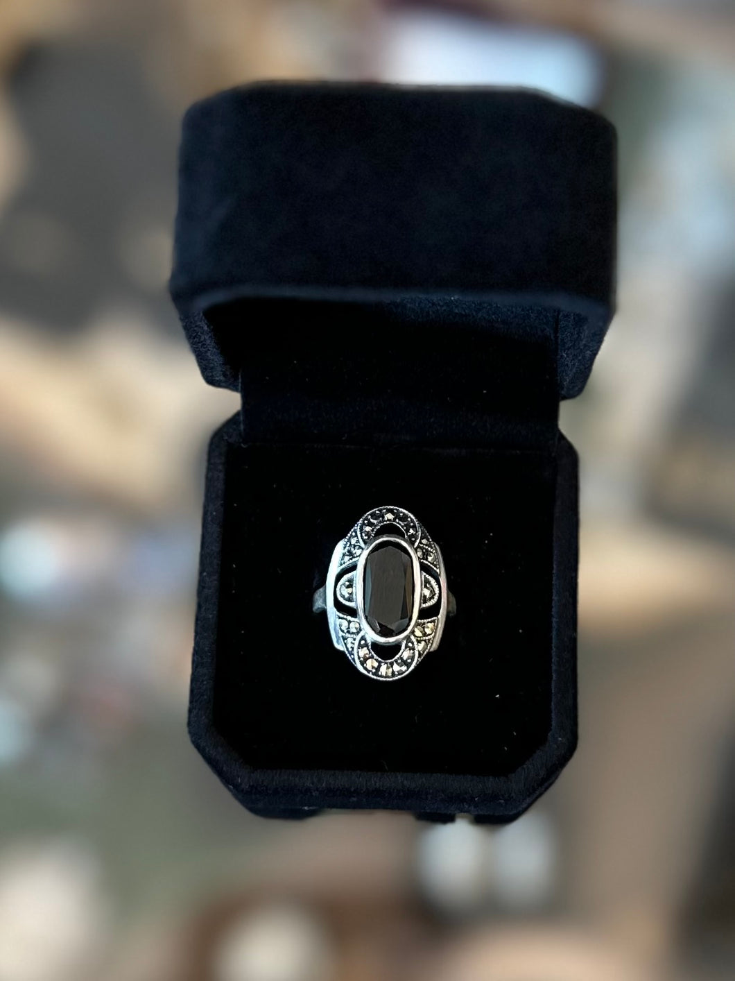 Vintage Sterling Silver Marcasite Black Onyx Faceted Oval Center Stone US Size 7