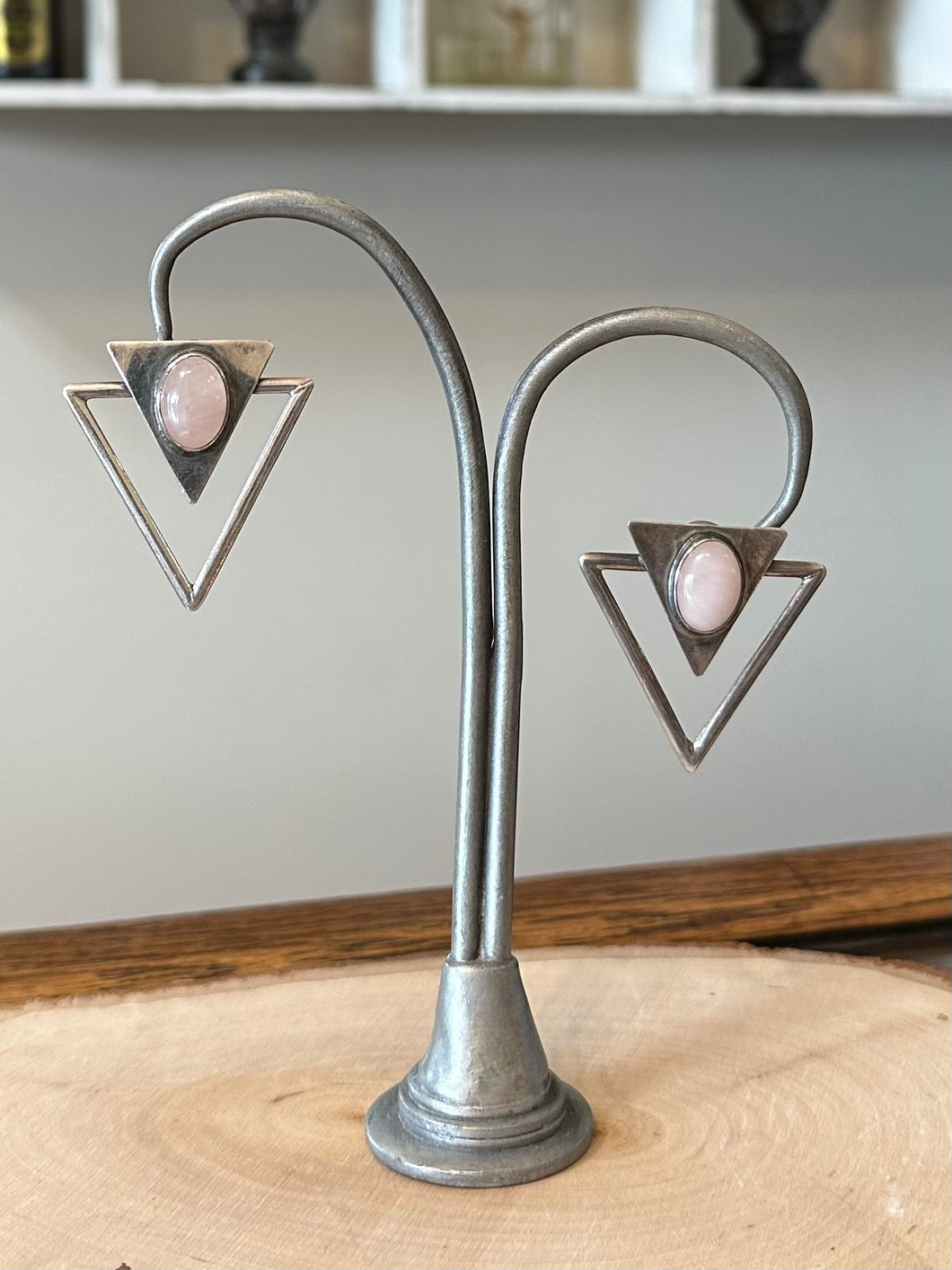 Vintage 925 Sterling Silver Double Pyramid Triangle Abstract Pink Rose Quartz Cabochon Stone Earrings Geometric