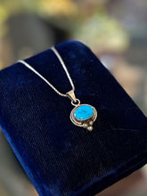 Load image into Gallery viewer, Vintage Southwestern Mexico Sterling Silver &amp; Genuine Turquoise Pendant Necklace 18”
