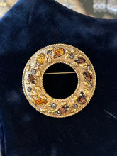 Load image into Gallery viewer, Vintage Midcentury Matte Gold Tone Orange &amp; Brown Faceted Rhinestone Wreath Circle Brooch
