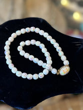 Load image into Gallery viewer, Vintage Midcentury 1950s 1960s Faceted Cut Glass White Aurora Borealis Beaded Necklace 15.5”

