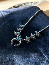 Load image into Gallery viewer, Vintage 1950s SANCREST Native American Style Faux Turquoise Silver Tone Necklace
