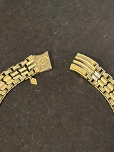 Load image into Gallery viewer, Vintage Signed Sarah Coventry S.A.C Chunky Gold Tone Link Collar Choker Necklace Reversible with Matching Bracelet
