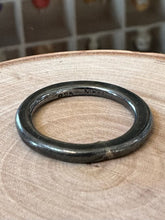 Load image into Gallery viewer, Vintage 925 Sterling Silver Mexico Flat Disc Band Ring Unisex US Size 8 1/2
