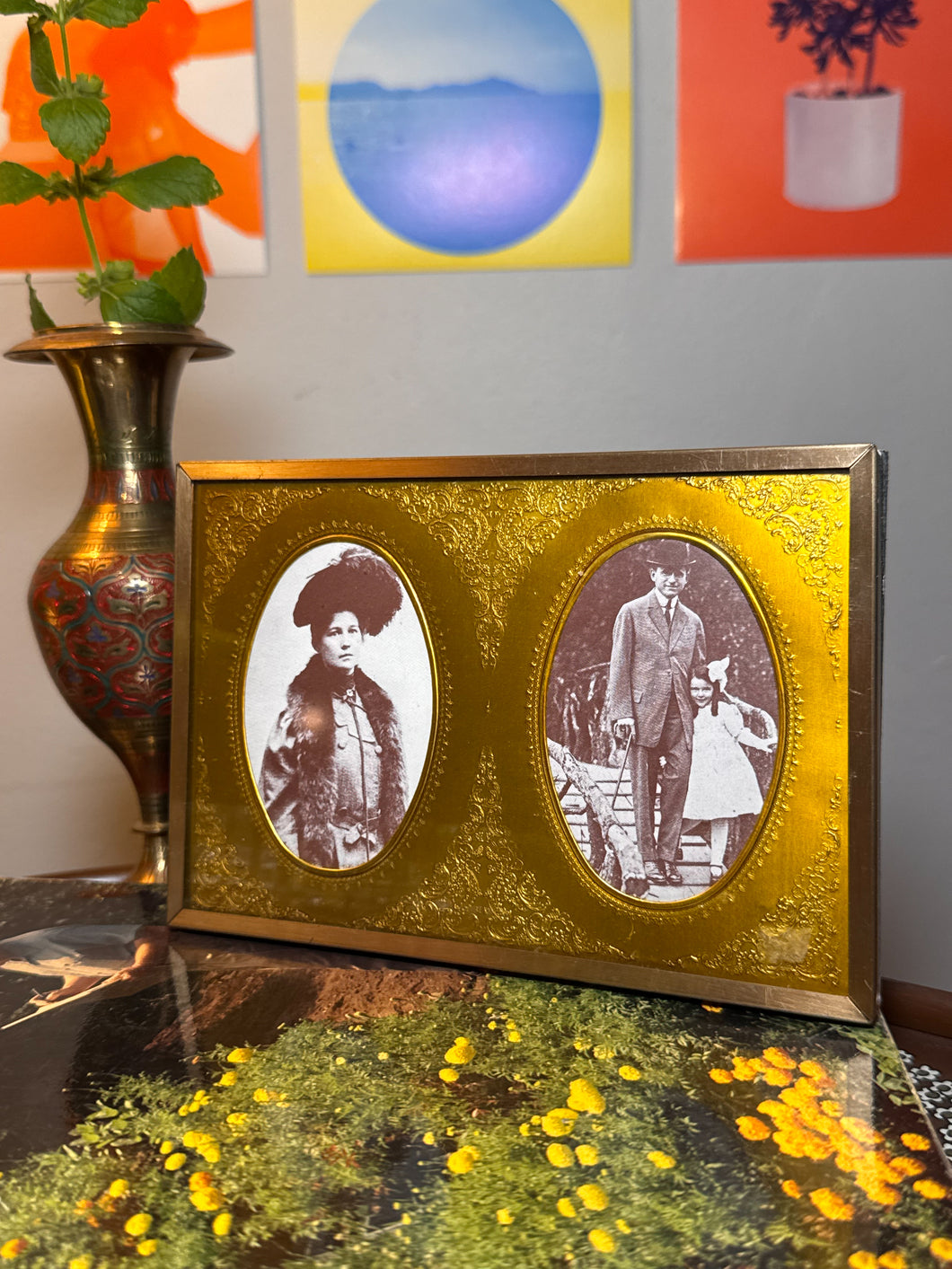 Brass Double Oval Frame