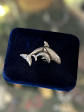 Load image into Gallery viewer, Vintage 925 Sterling Silver Mother &amp; Baby Orca Whale Pendant
