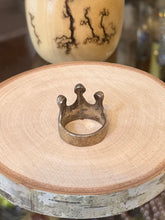 Load image into Gallery viewer, Rare Vintage Sterling Silver 925 Mexico Crown Unisex or Men’s Statement Ring US Size 8 3/4
