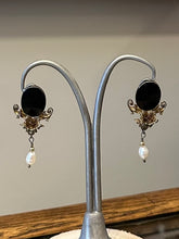 Load image into Gallery viewer, Vintage 1950s Signed Tricia’s Sterling Silver Gold Plated Faceted Black Onyx &amp; Pearl Art Nouveau Revival Calla Lily Dangle Drop Earrings
