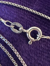 Load image into Gallery viewer, Vintage Sterling Silver Dragonfly Pendant Necklace Box Chain 20.25”
