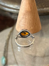 Load image into Gallery viewer, Vintage Sterling Silver Genuine Baltic Amber Oval Cabochon Ring US Size 6 1/2
