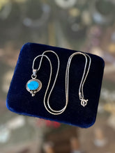 Load image into Gallery viewer, Vintage Southwestern Mexico Sterling Silver &amp; Genuine Turquoise Pendant Necklace 18”
