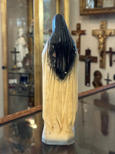 Load image into Gallery viewer, Vintage 1940s St Theresa 8.5&quot; Chalkware Statue Saint Therese Carmelite Nun

