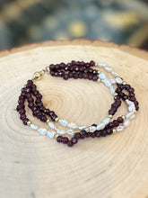 Load image into Gallery viewer, Vintage 14k Yellow Gold Faceted Genuine Garnet &amp; Freshwater Pearl Multi Strand Beaded Bracelet 7.5”
