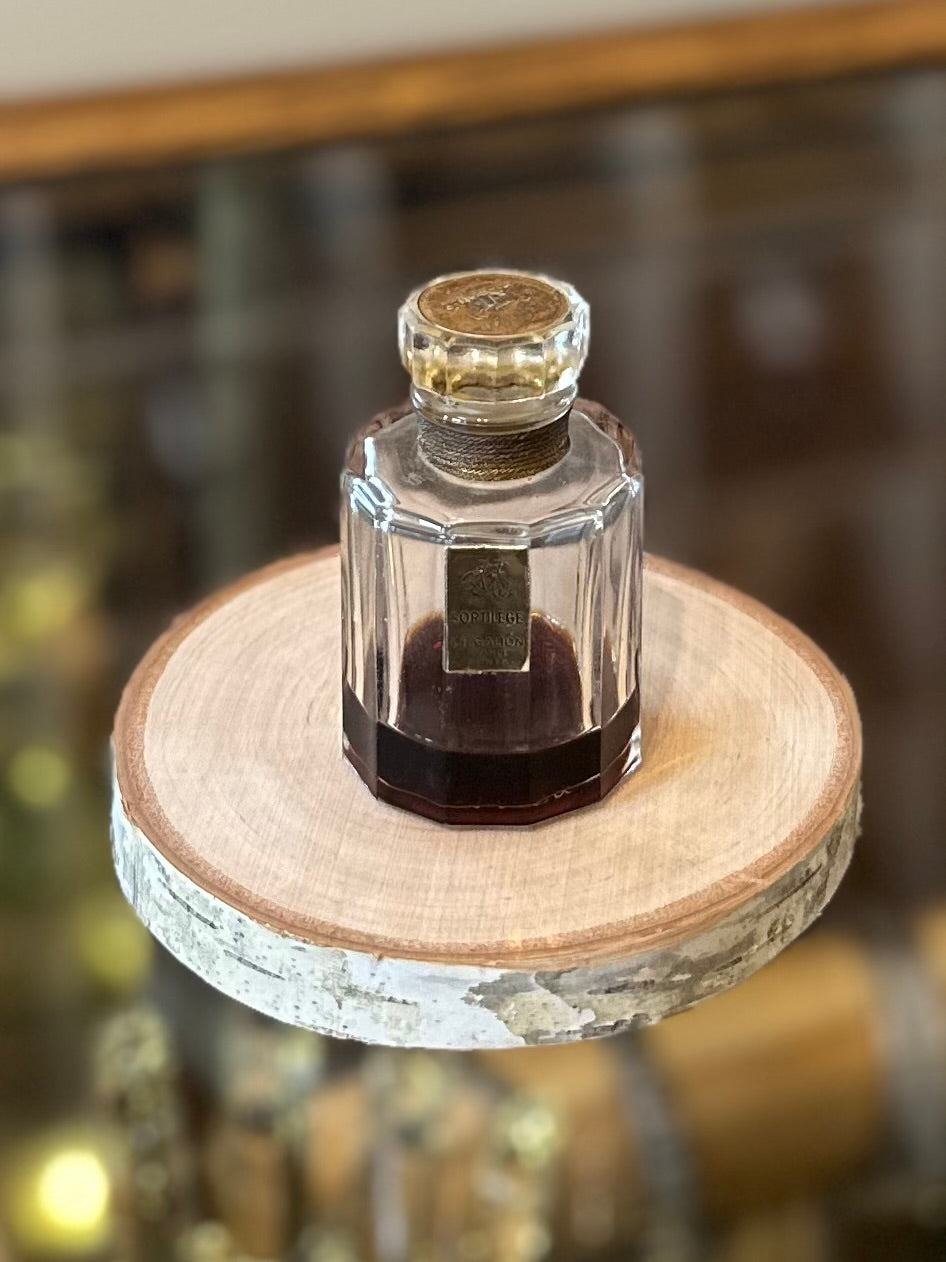Sortilege by Le Galion Paris France Vintage Pure Perfume 1 oz Pre-owned No Box