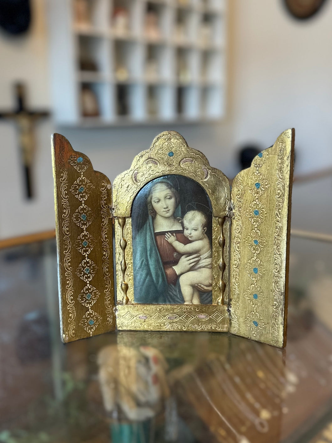 Beautiful Vintage Hand Crafted Gilded Wood Devotional Travel Icon Catholic Italian Florentine Triptych Religious Madonna and Child 7”