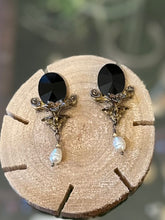 Load image into Gallery viewer, Vintage 1950s Signed Tricia’s Sterling Silver Gold Plated Faceted Black Onyx &amp; Pearl Art Nouveau Revival Calla Lily Dangle Drop Earrings
