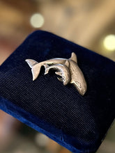 Load image into Gallery viewer, Vintage 925 Sterling Silver Mother &amp; Baby Orca Whale Pendant
