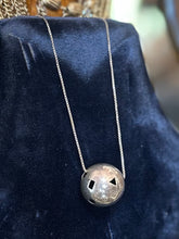 Load image into Gallery viewer, Vintage Sterling Silver Geometric Open Orb Pendant Necklace Box Chain

