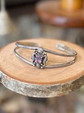 Load image into Gallery viewer, Vintage 1990s Signed CAROL FELLEY Sterling Silver &amp; Genuine Amethyst Southwestern Seashell Seahorse Cuff Bracelet
