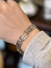 Load image into Gallery viewer, Vintage Mexico Sterling Silver 925 Greek Key Meander Cut Out Link Bracelet Unisex 8”
