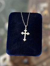Load image into Gallery viewer, Vintage 14k White Gold Ornate Cross Religious Pendant Necklace 18.4”
