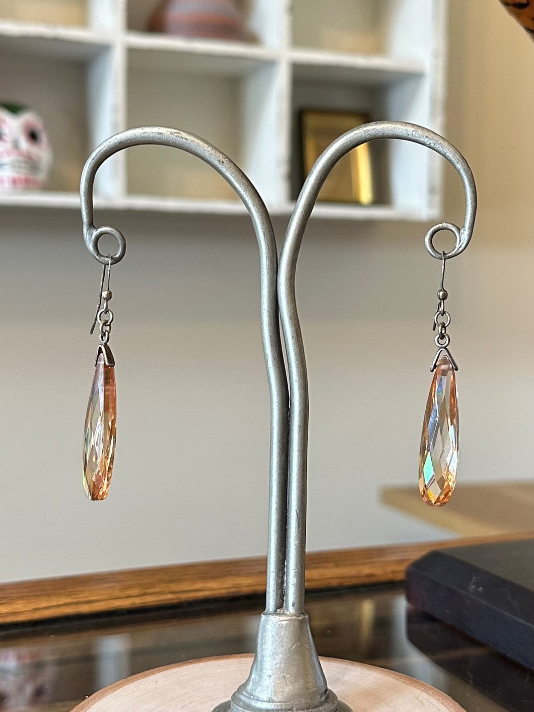 Stunning Vintage Sterling Silver & Peach Faceted Cut Glass Long Teardrop Dangle Drop Earrings