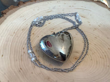 Load image into Gallery viewer, Silver tone puffy heart necklace, vintage parts and beads
