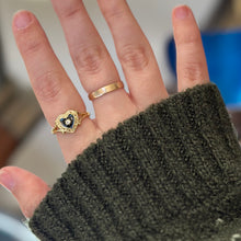 Load image into Gallery viewer, Victorian Style Black Heart Gold Tone Ring
