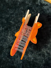 Load image into Gallery viewer, Fox Hair Claw Clip
