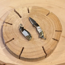 Load image into Gallery viewer, Mini Shell Pocket Knife Charms
