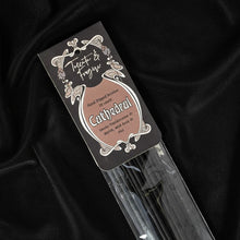 Load image into Gallery viewer, Toccata &amp; Fougère Hand-Dipped Incense
