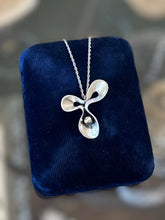 Load image into Gallery viewer, Vintage ORB Otto Robert Bade Sterling Silver Mod Abstract Petal Pendant Necklace
