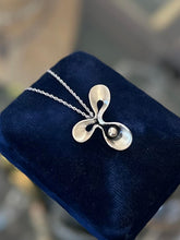 Load image into Gallery viewer, Vintage ORB Otto Robert Bade Sterling Silver Mod Abstract Petal Pendant Necklace
